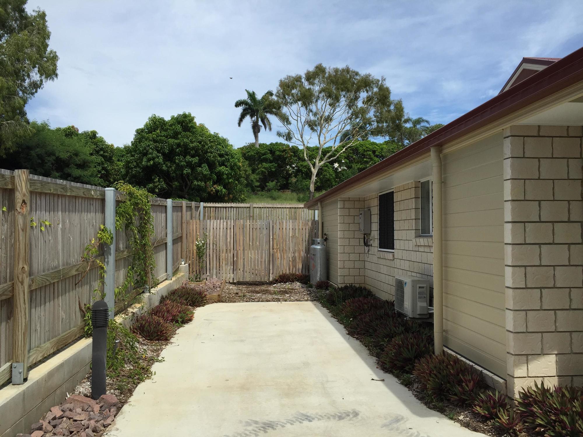 Bluewater Harbour Motel Bowen Exterior foto