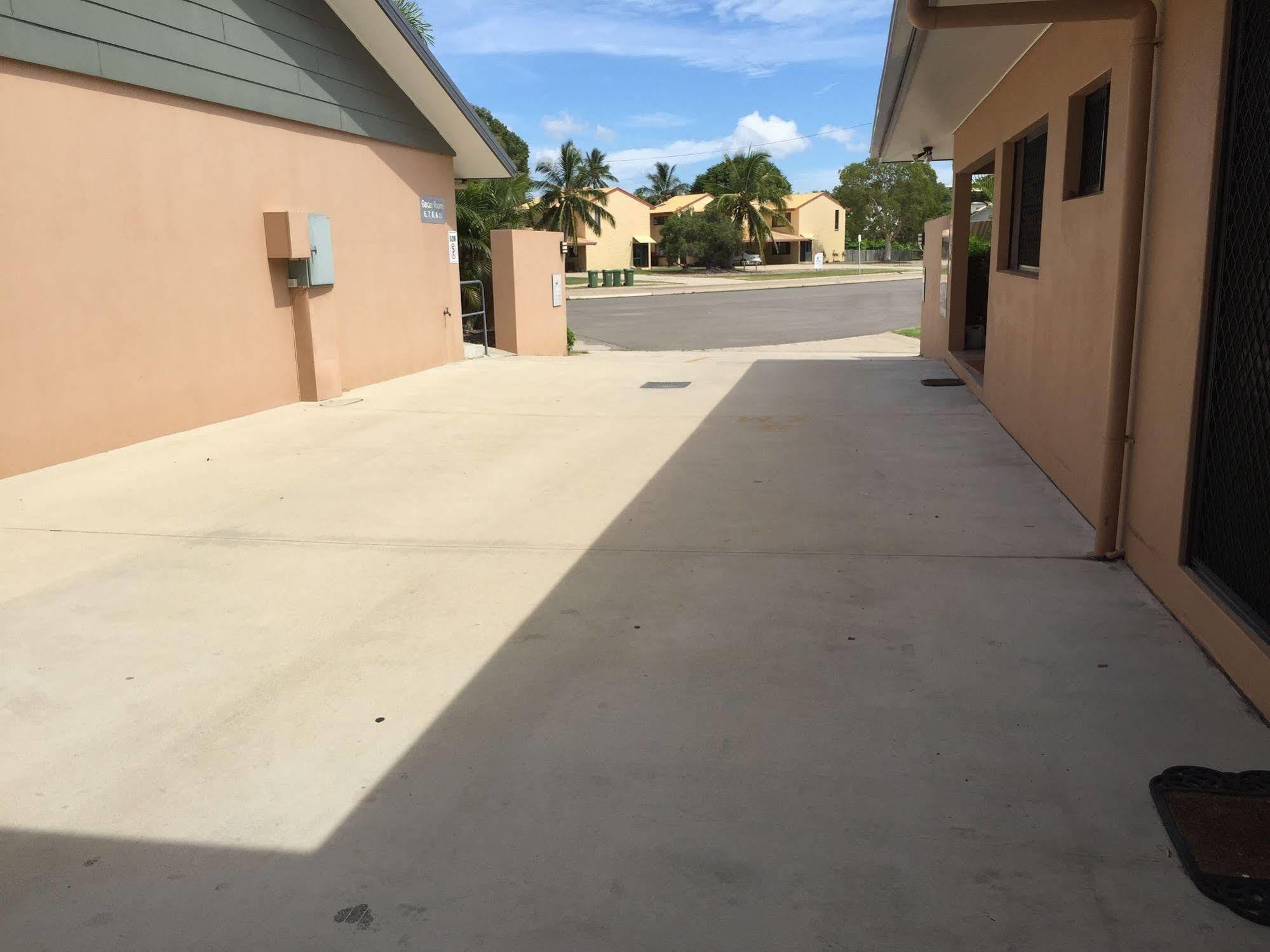Bluewater Harbour Motel Bowen Exterior foto